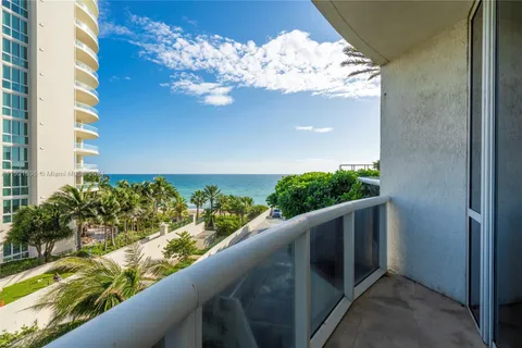 16001 Collins Ave # 404, Sunny Isles Beach FL 33160