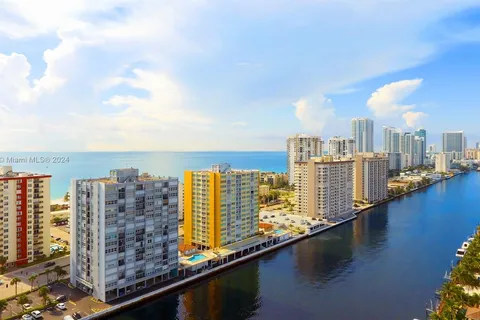 1400 S Ocean Dr # 1702, Hollywood FL 33019