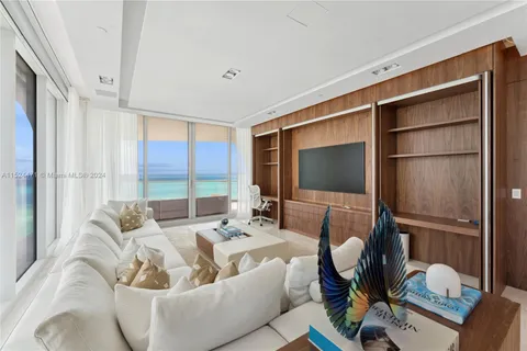 16901 Collins Ave # 805, Sunny Isles Beach FL 33160
