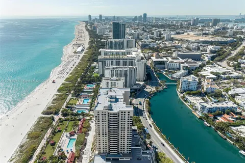 2555 Collins Ave # 2104, Miami Beach FL 33140