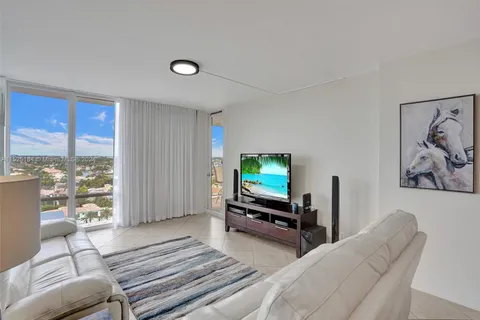 1600 S Ocean Dr # 12E, Hollywood FL 33019