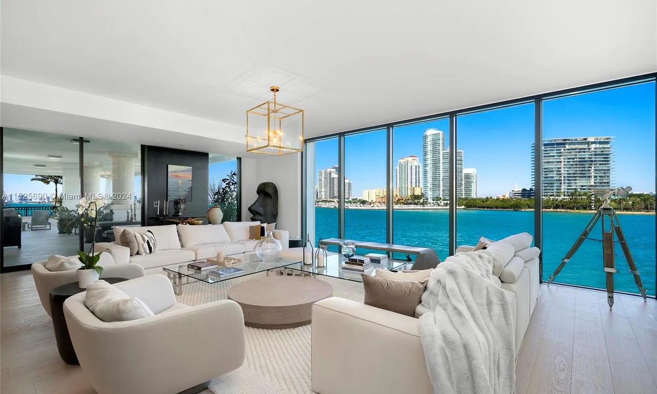 6823 Fisher Island Dr # 6823, Miami Beach FL 33109