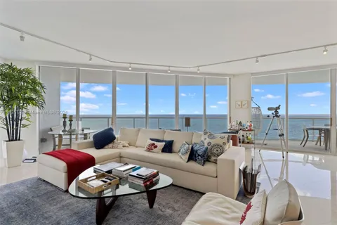 18671 Collins Ave # 1602, Sunny Isles Beach FL 33160