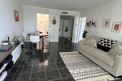 2350 NE 135th St # 208, North Miami FL 33181