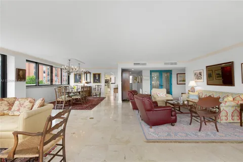 700 Coral Way # 3, Coral Gables FL 33134