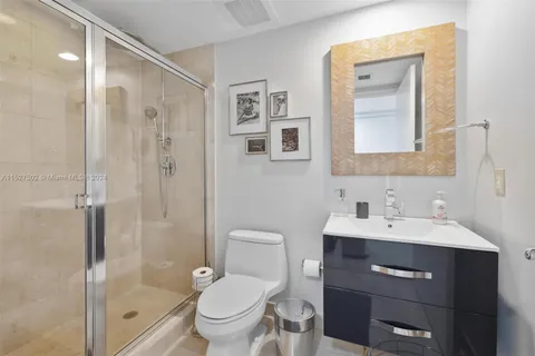 1830 S Ocean Dr # 2703, Hallandale Beach FL 33009