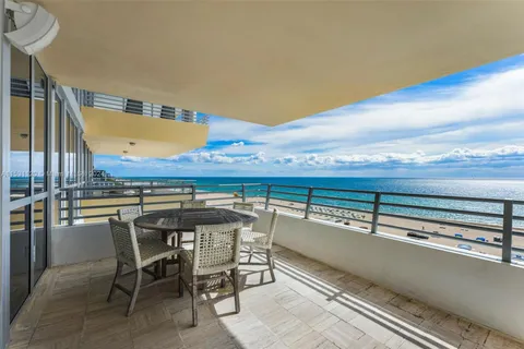 101 Ocean Dr # 907, Miami Beach FL 33139