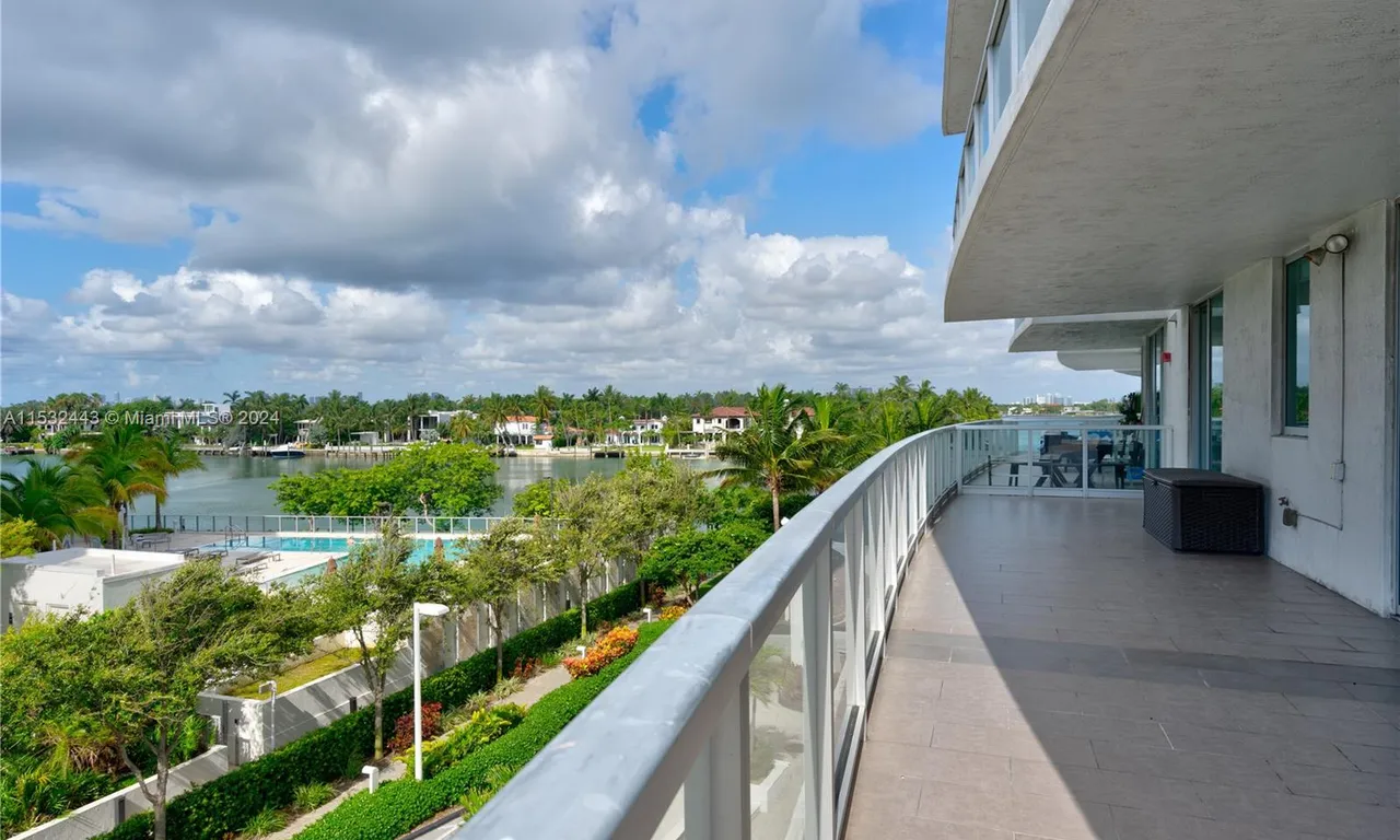 6700 Indian Creek Dr # 402, Miami Beach FL 33141