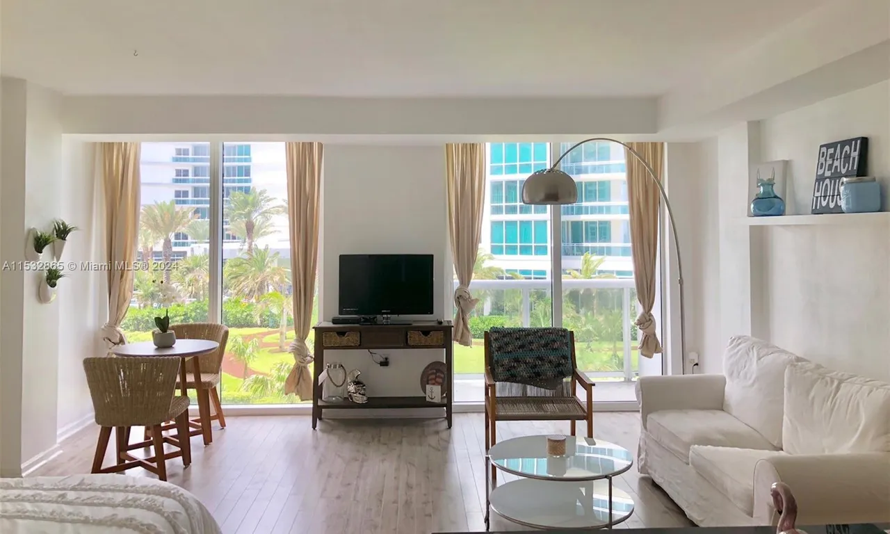 10275 Collins Ave # 403, Bal Harbour FL 33154