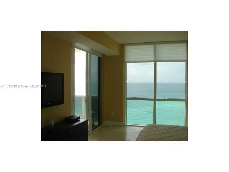 18101 SE COLLINS # 1707, Sunny Isles Beach FL 33160