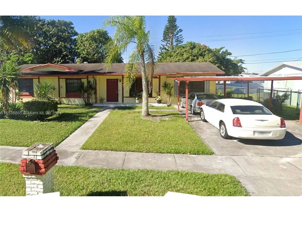 14312 SW 110th Ave, Miami FL 33176