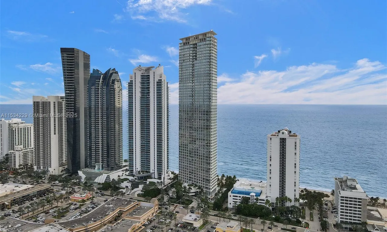 16901 Collins Ave # 3905, Sunny Isles Beach FL 33160