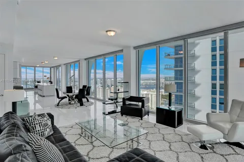 16901 Collins Ave # 3905, Sunny Isles Beach FL 33160