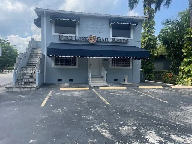 1395 NW 15th St, Miami FL 33125