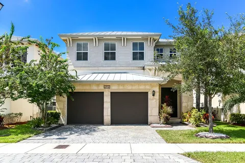 6950 NW 104th Ct, Doral FL 33178