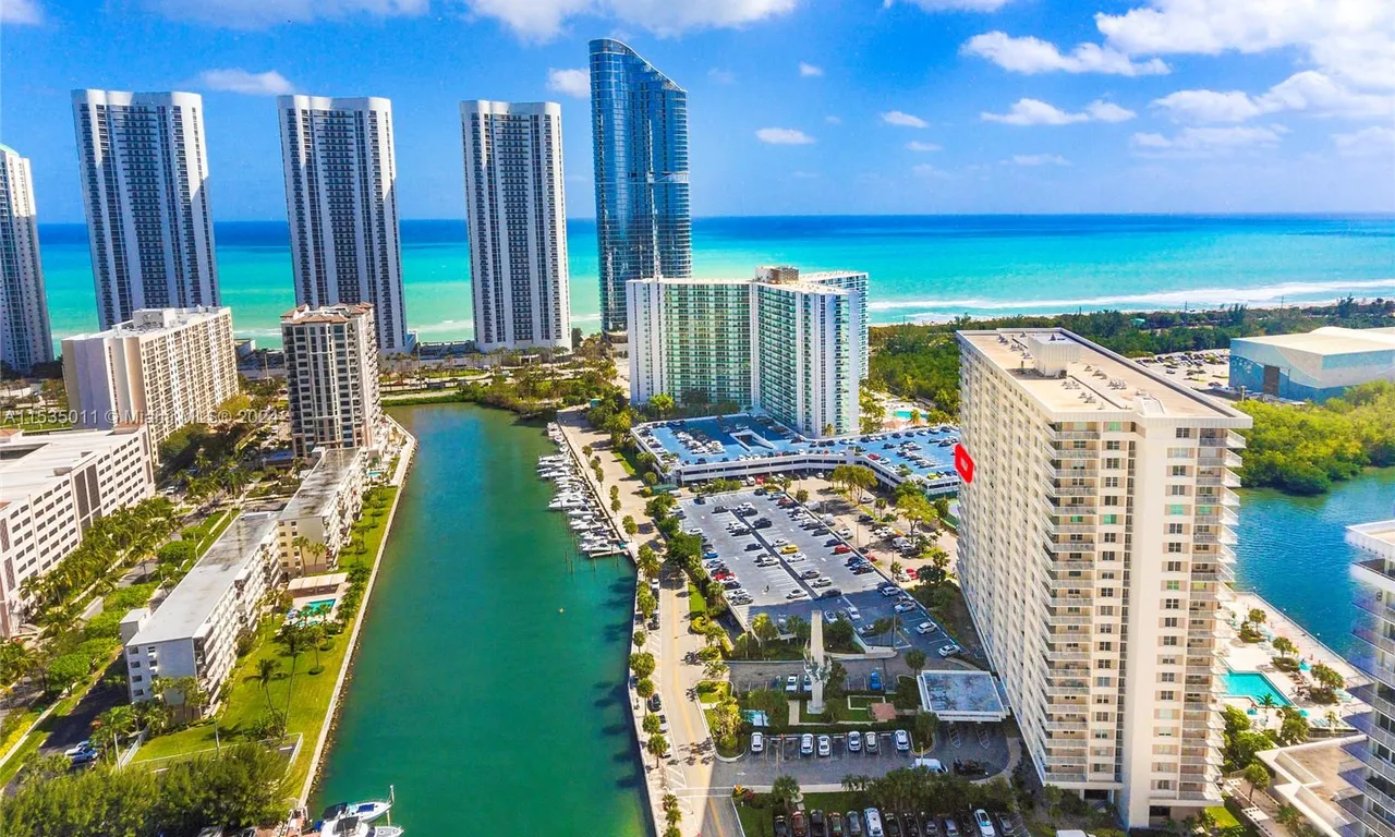 300 Bayview Dr # 1215, Sunny Isles Beach FL 33160