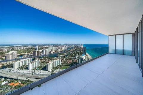 18975 E Collins Ave # 5403, Sunny Isles Beach FL 33160