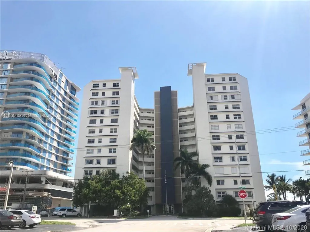 710 N Ocean Blvd # 202, Pompano Beach FL 33062