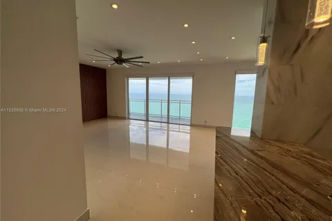 2030 S Ocean Dr # 2221, Hallandale Beach FL 33009