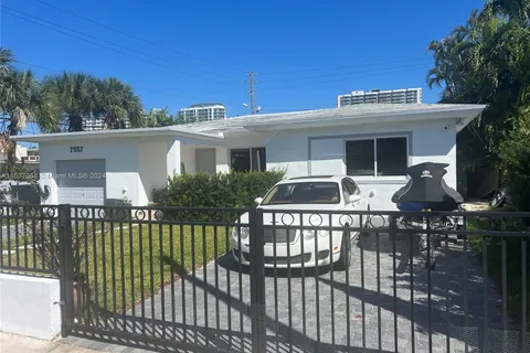 7557 Mutiny Ave, North Bay Village FL 33141