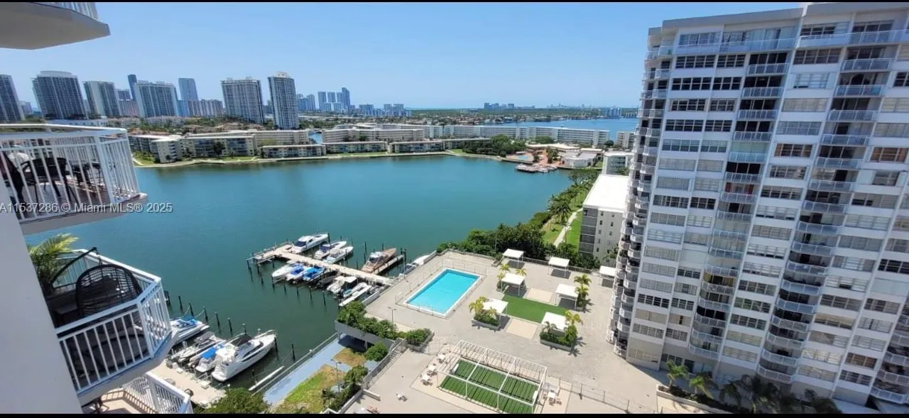 18071 Biscayne Blvd # 1704, Aventura FL 33160