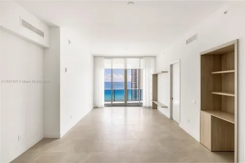 17550 Collins # 1604, Sunny Isles Beach FL 33160