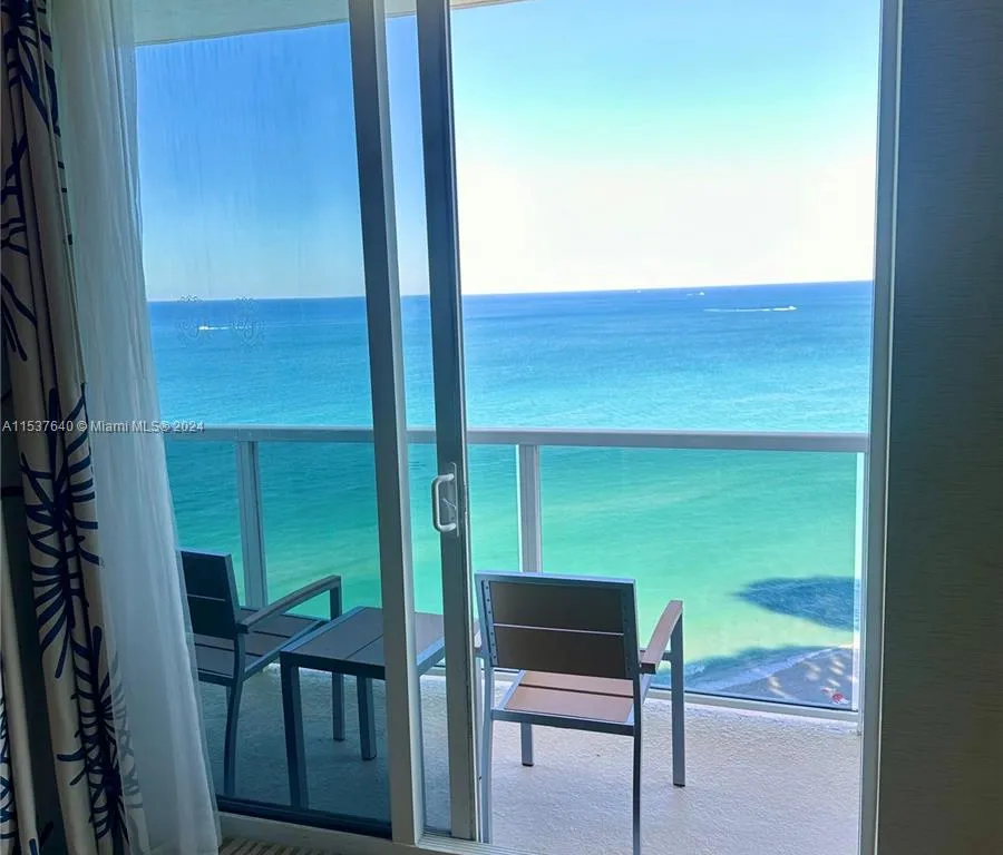 18001 Collins Ave # 2511, Sunny Isles Beach FL 33160