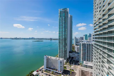 650 NE 32 St # 2703, Miami FL 33137