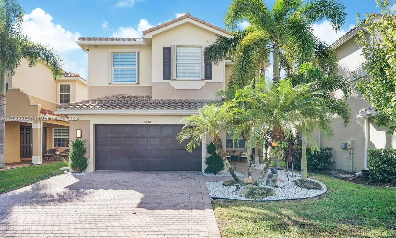 8098 Brigamar Isles Ave, Boynton Beach FL 33473