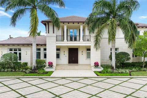 3185 Willow Ln, Weston FL 33331