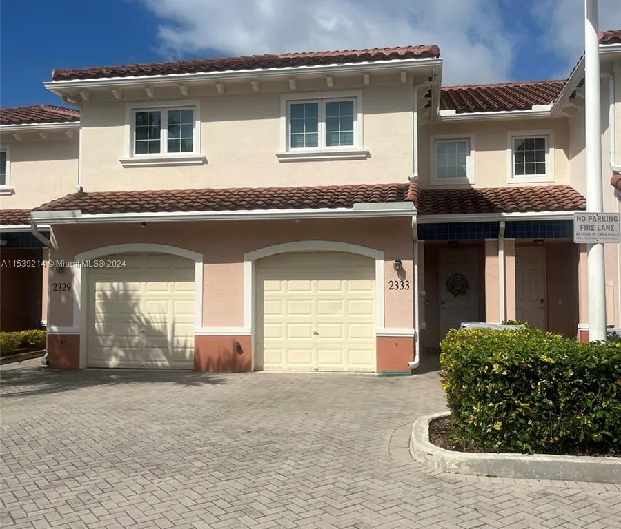 2333 SE 5th St # 2333, Pompano Beach FL 33062