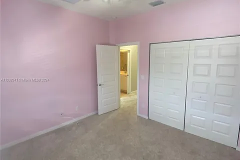 1320 Pioneer Way # 1320, Royal Palm Beach FL 33411