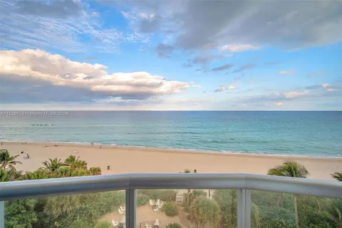 17315 Collins Ave # 702, Sunny Isles Beach FL 33160