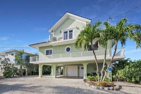 24 Mutiny, Key Largo FL 33037