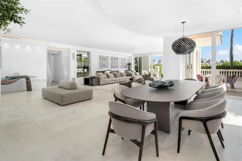 4512 Fisher Island Dr # 4512, Miami Beach FL 33109