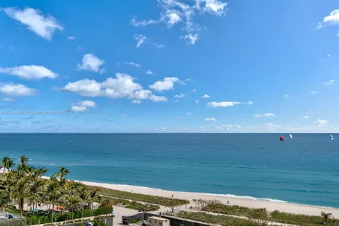 8701 Collins Ave # 805, Miami Beach FL 33154