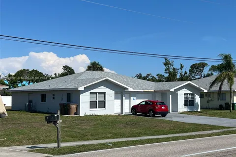 313 SE 24th Ave, Cape Coral FL 33990