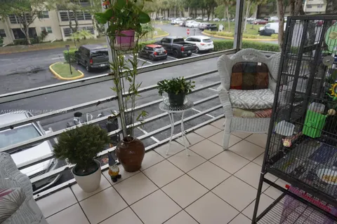 9090 Lime Bay Blvd # 214, Tamarac FL 33321