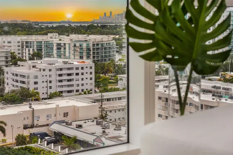 6801 Collins Ave # 1206, Miami Beach FL 33141