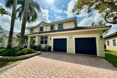 1307 Peregrine Way, Weston FL 33327