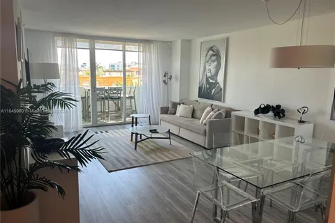 90 Alton Rd # 607, Miami Beach FL 33139