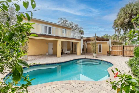 716 Bougainvillea Ln, Vero Beach FL 32963