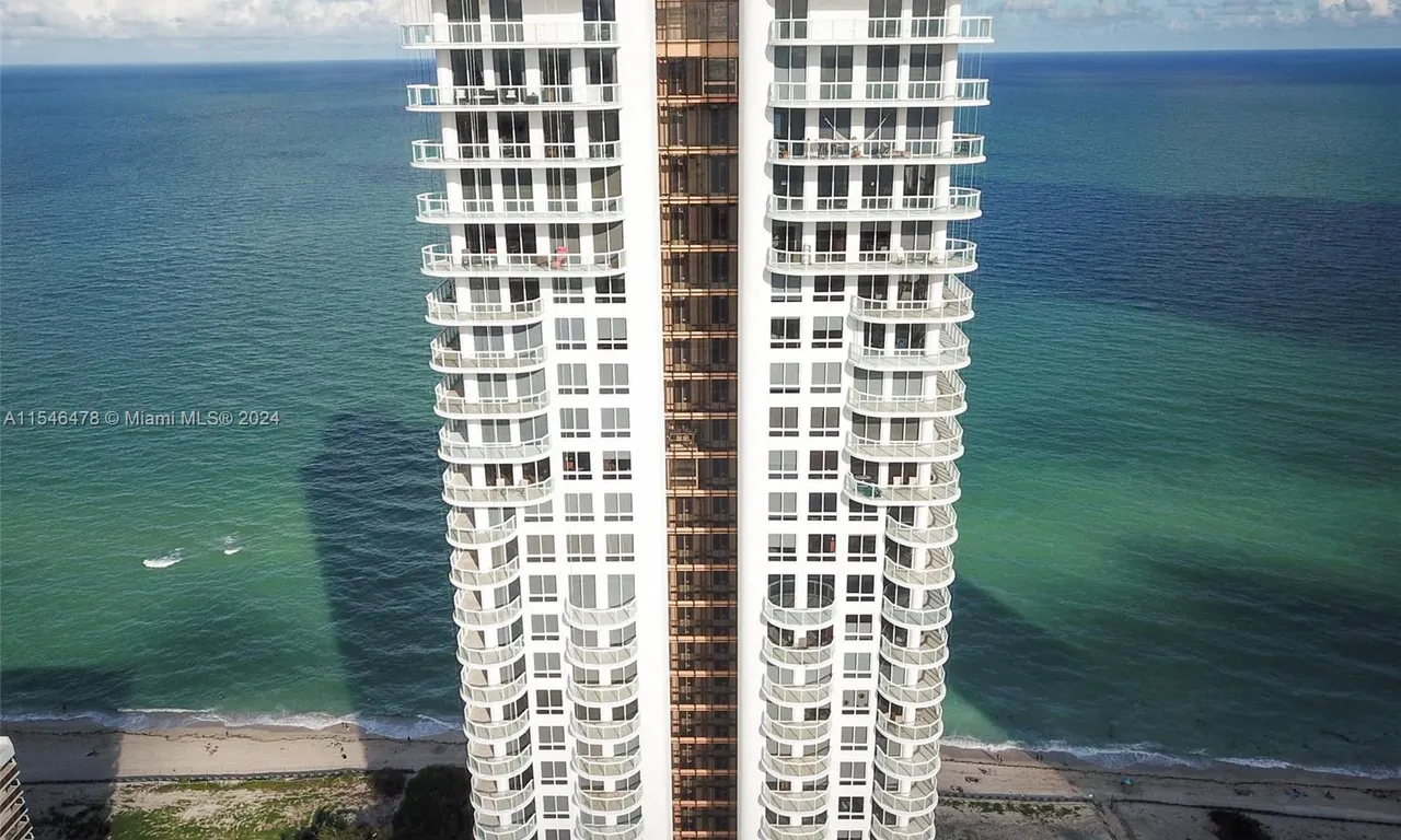 6365 Collins Ave # 1408, Miami Beach FL 33141