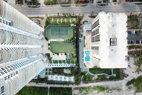 6365 Collins Ave # 1408, Miami Beach FL 33141