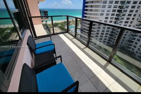 5225 Collins Ave # 1515, Miami Beach FL 33140