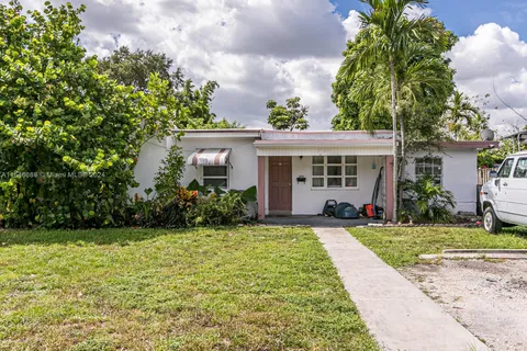 2640 GARFIELD, Hollywood FL 33020