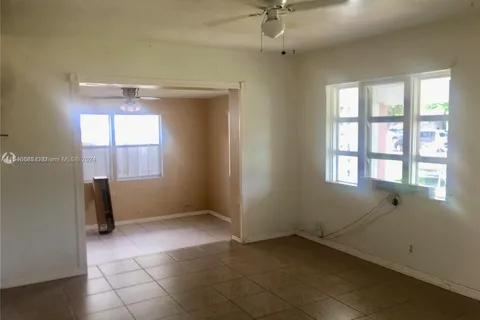 2640 GARFIELD, Hollywood FL 33020