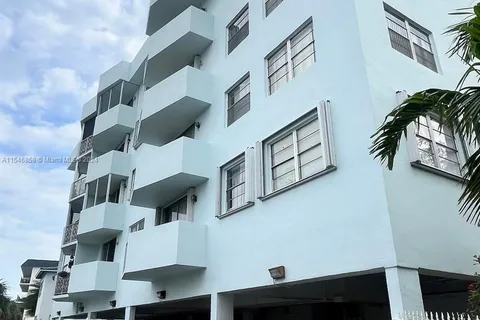 1990 Marseille Dr # 507, Miami Beach FL 33141