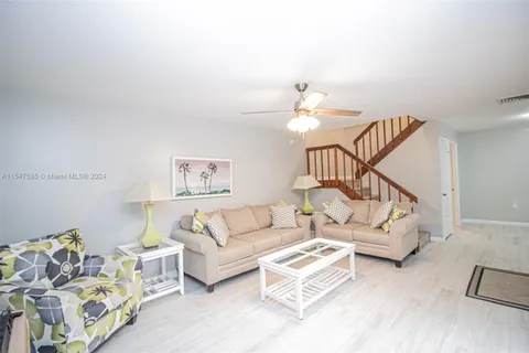 1410 14th Ter # 1410, Palm Beach Gardens FL 33418