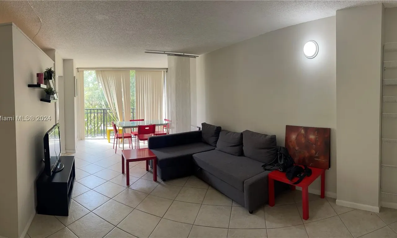 16919 N Bay Rd # 414, Sunny Isles Beach FL 33160